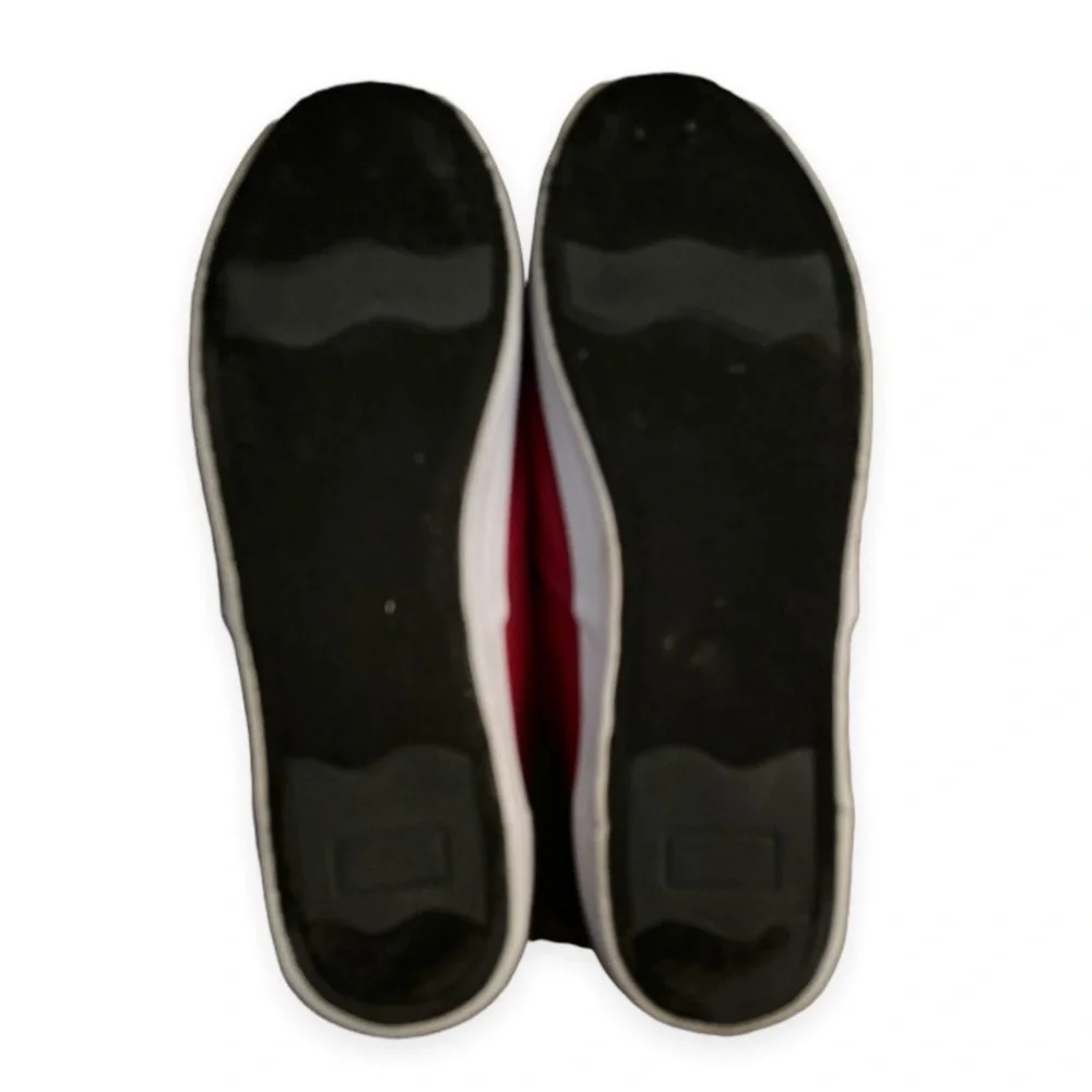 American Eagle Red Canvas Sneaker Lace Up Low Cut Shoe Womens‎ SZ 10